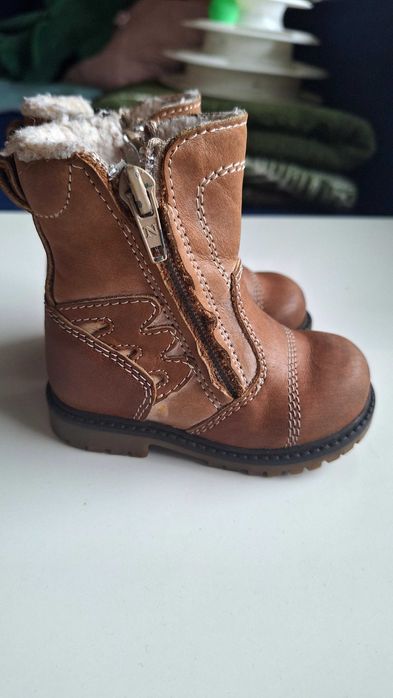 Кожени боти 19 номер