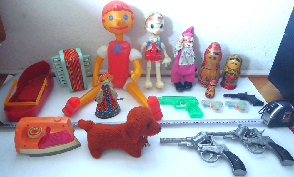 Стари детски играчки-1