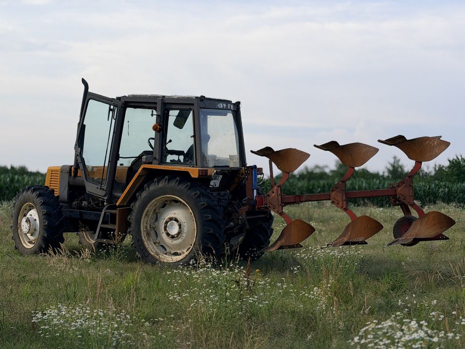 Vand tractor Renault