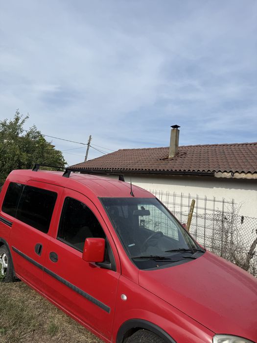 Продавам опел комбо