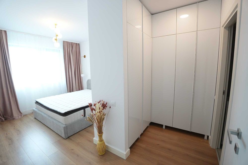 Inchiriez apartament 2 camere Onix Park, prima inchiriere, dotari lux, etaj 2/11