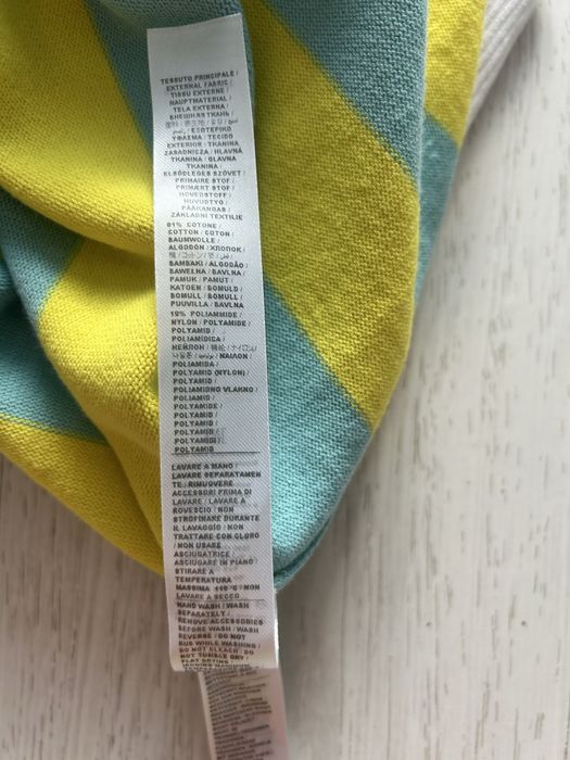 Красиви дамска блуза  с къс ръкав LIO JO ,размер M .