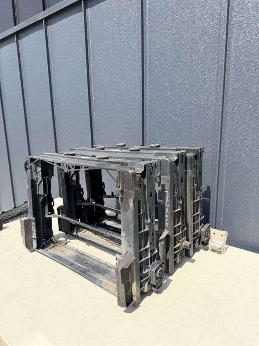 Trager / Masca radiatoare BMW Seria 7 f01 f02 suport armatura
