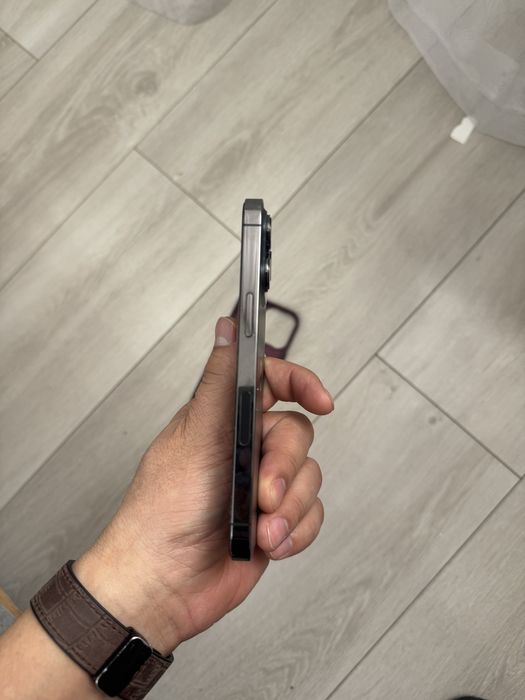 Продам айфон 13 про 128г