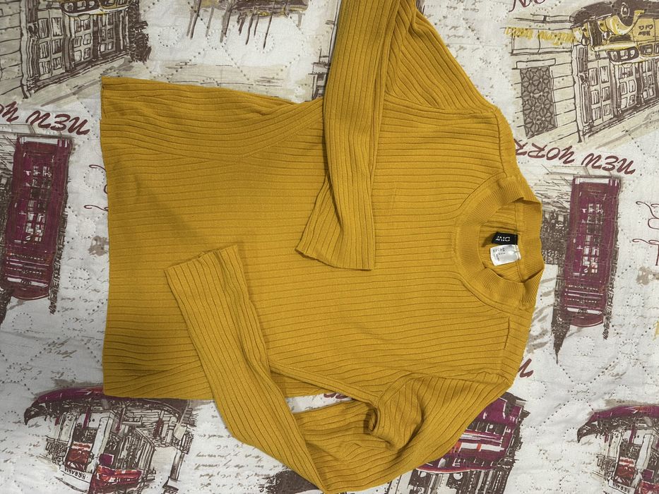 Блузки С размер 4 лева бройка