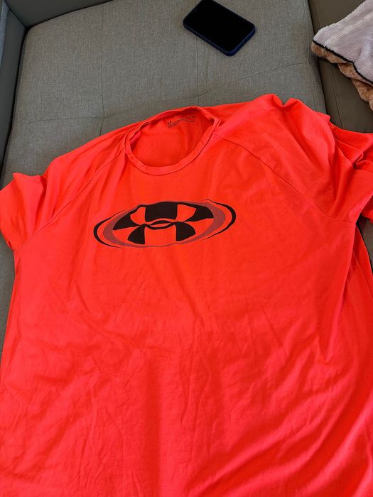 Тениска Under Armour спортивна