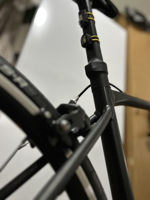 Шоссейный велосипед Giant Contend-0