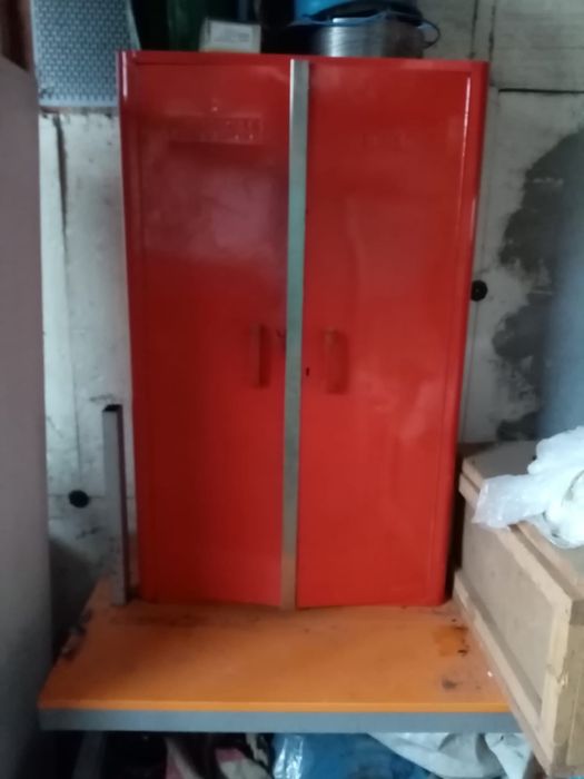 Dulap metalic pentru scule complet echipat