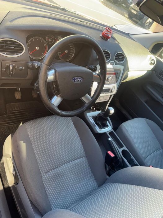 Ford focus 2  km 150.000