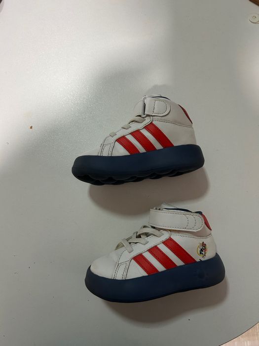 Детски маратонки Adidas Grand court 23 ти номер
