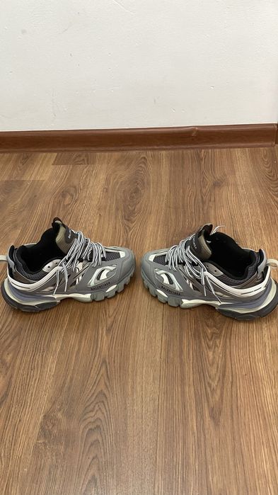 Balenciaga track серые