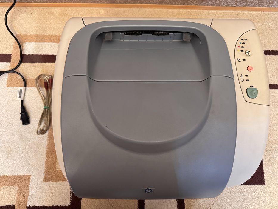 Продаётся лазерный Принтер HP Color LaserJet 1500L