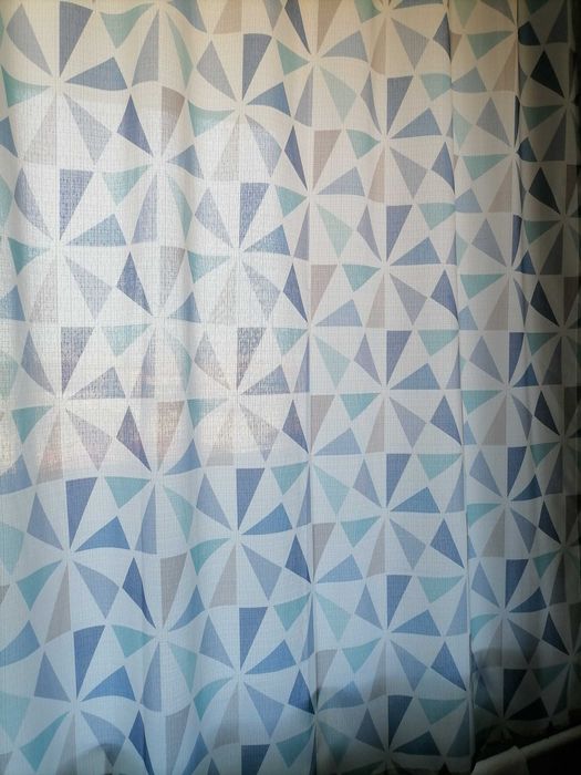 продам шторы с тюлью кухонные