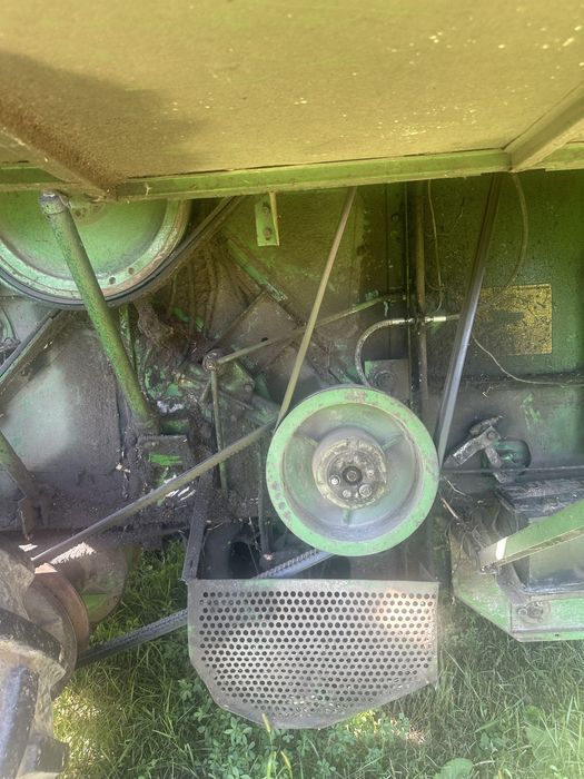 Dezmembrez combina john deere 1075