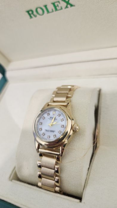 Золотые часы Rolex