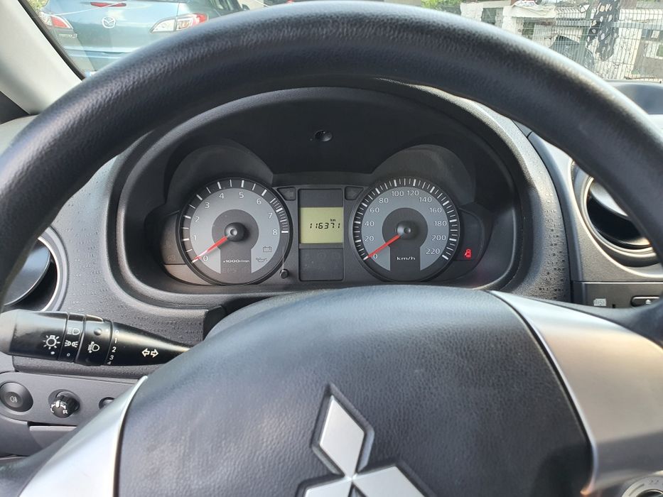 Vând Mitsubishi Colt 1.2 Benzina, 2012, 116500km
