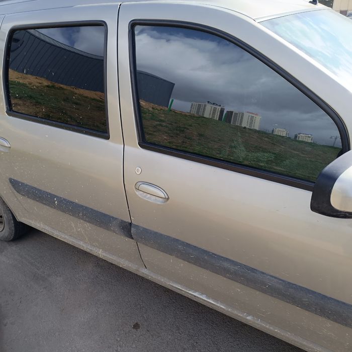 Автошторки на Ларгус