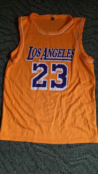 Maiouri pentru baschet