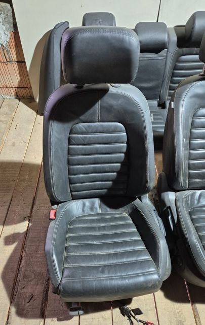 Set complet scaune Volan Dreapta Volkswagen VW Passat B6