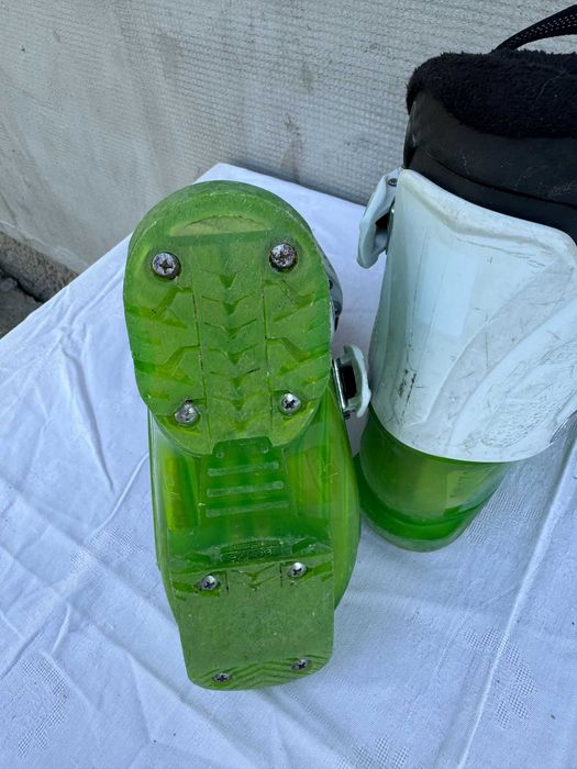 Clapari ski schi copii Nordica T2 marime Eur:27 Mondo:17.5