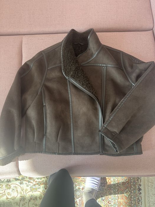 Zara облегченная дубленка