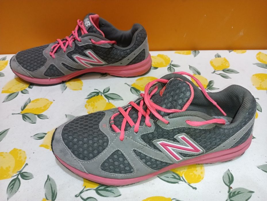 New Balance v630 N 40,5