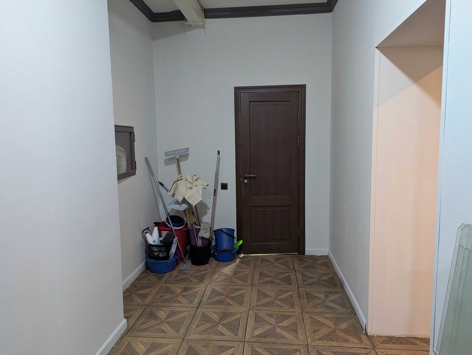 Офис, коворкинг в аренду