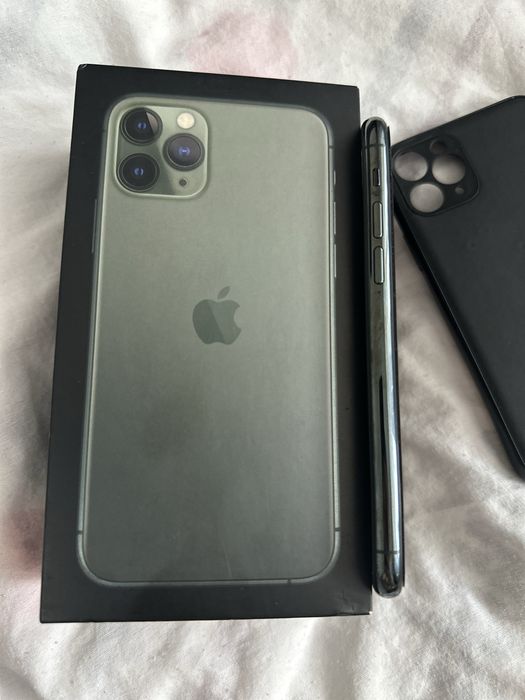 Айфон 11 про в идеале без ремонтов