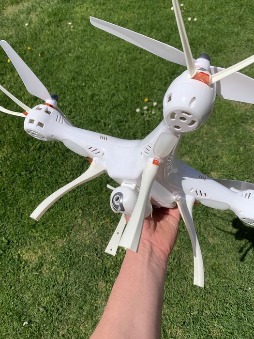 Дрон SYMA X8PRO с HD камера и GPS
