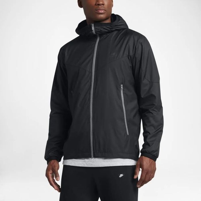 Мъжко яке / ветровка : Nike NSW Windrunner Packable L