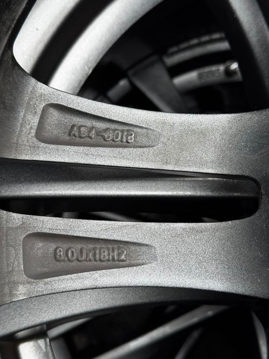 Set roti iarna IMPECABIL 235 55 R18