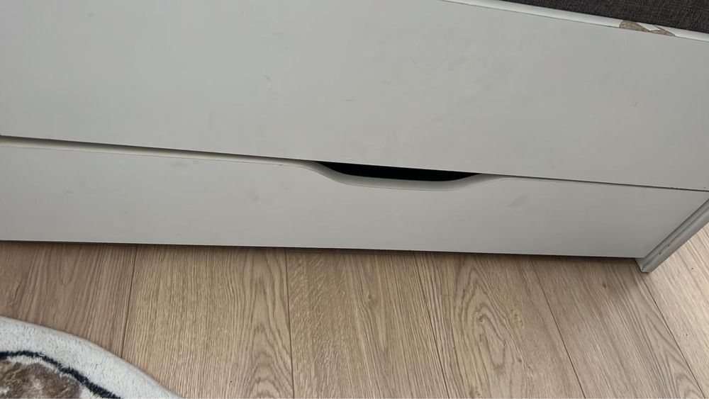 Продам кровать односпальнюю