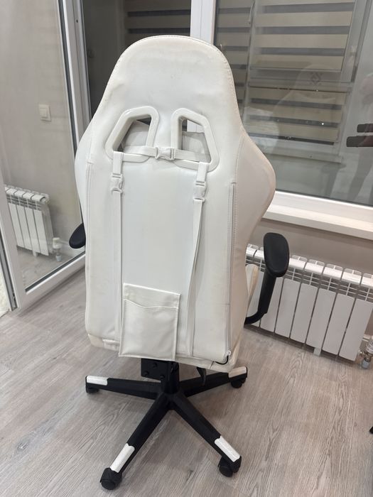 Defender игровое кресло