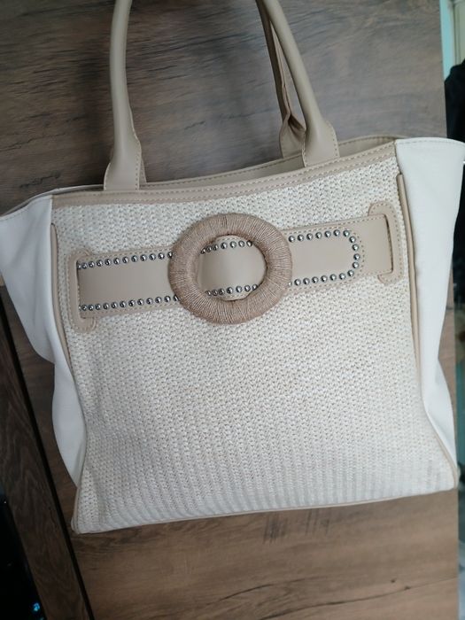 Нова Дамска Чанта