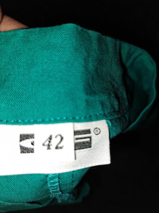 costum uniforma spital