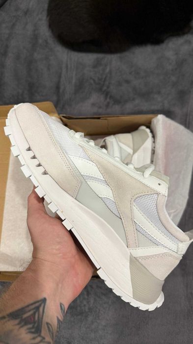 Reebok кроссовки