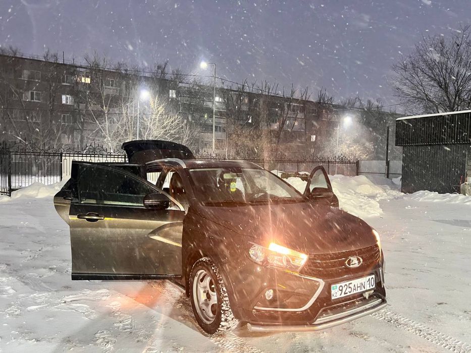 Lada Vesta SW Cross 2020