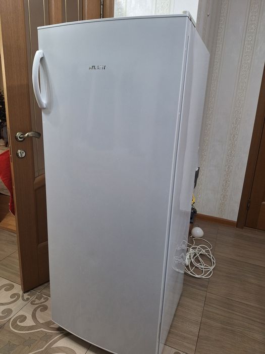 Морозильник Atlant