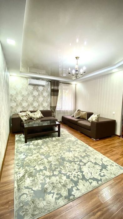 Ц-1. Центр 1в2/2/4 Алайский, метро Амира Темура