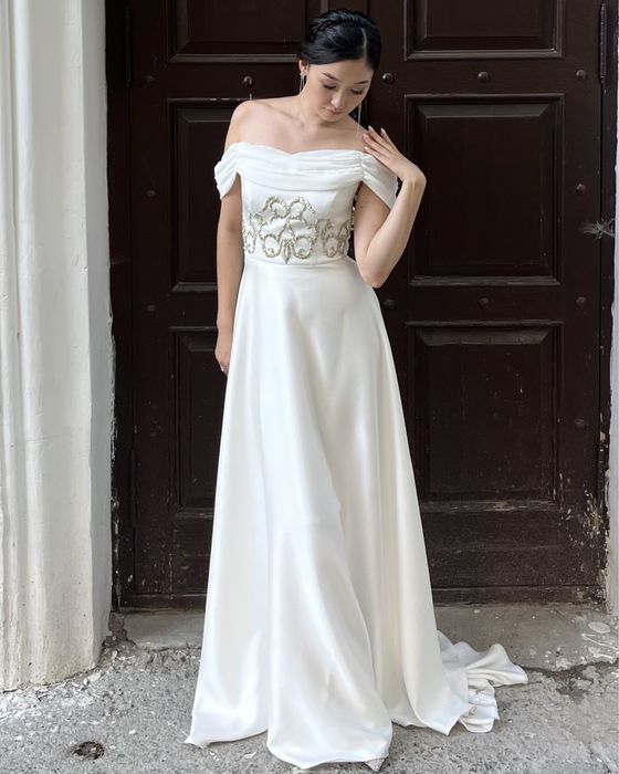 Свадебное платье /платье на узату