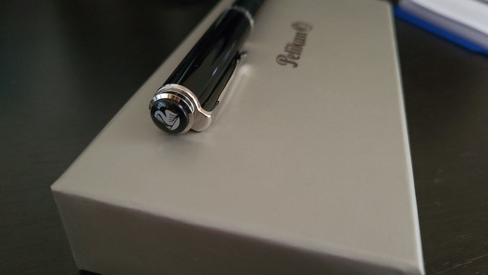 Pix Pelikan Souveran K805 negru, nou.