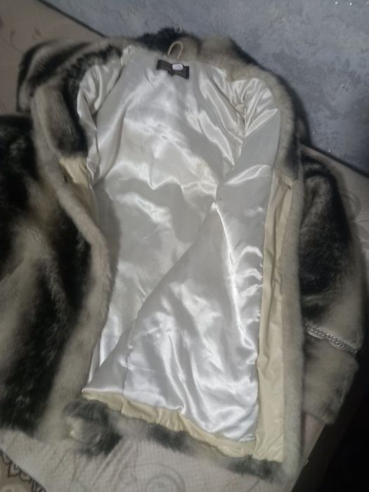 Продам полушубок