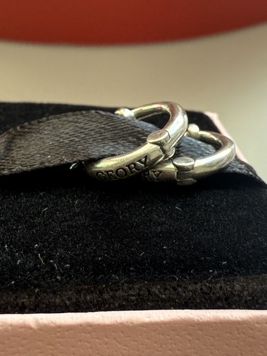 Продам серьги серебряные