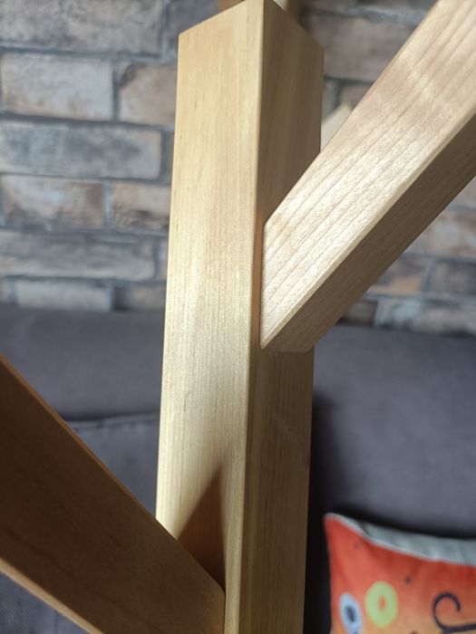 Вешалка настенная