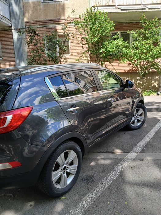 KIA Sportage 2011 — imagine 3