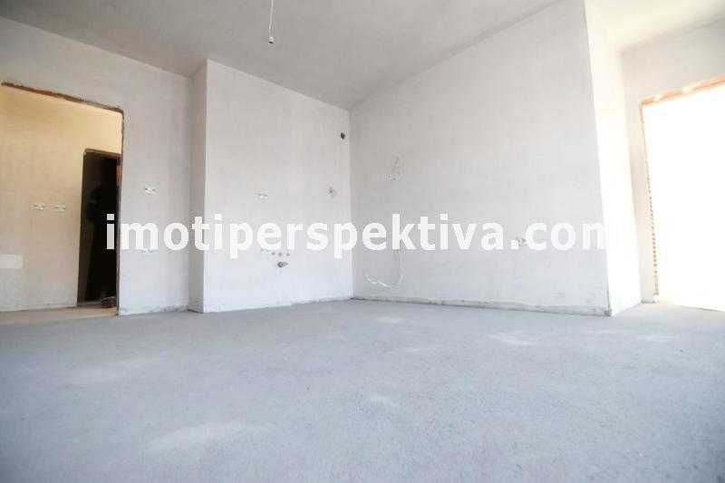 Продава се Многостаен апартамент в Пловдив, Христо Смирненски - 117 кв.м за 1753 €/кв.м - Снимка #3