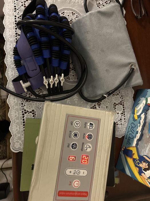 Реабилитационный робот для руки