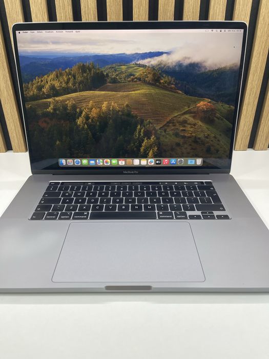 Macbook Pro 2019 / Intel i9 16Gb ram / 1Tb SSD Garantie/Factura #58038