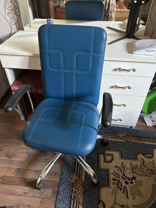 Стулья бу по 5000 тг