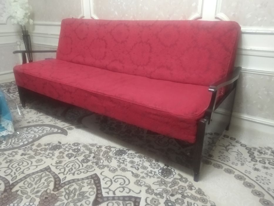 продаётся раскладной Деван